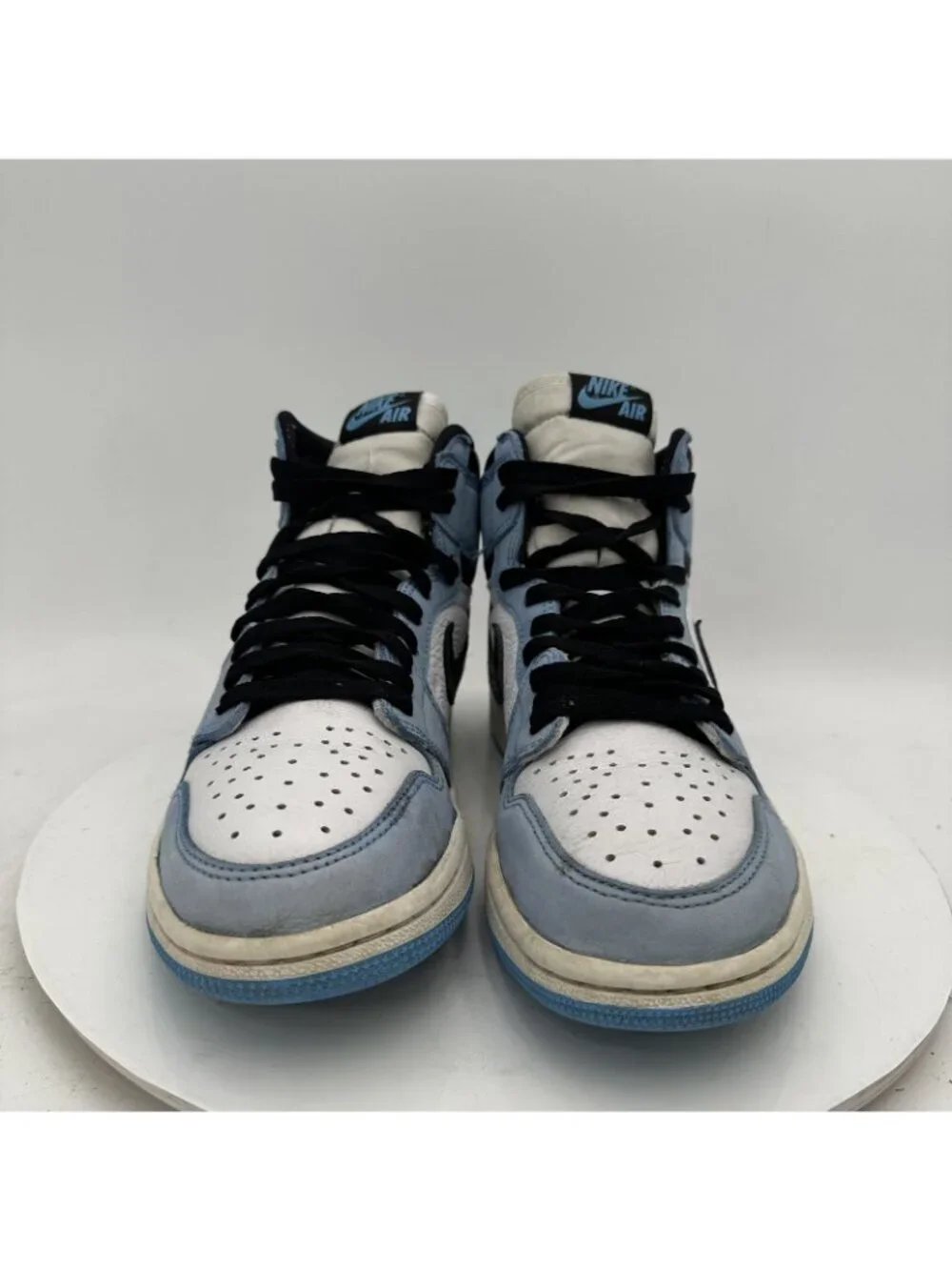 Nike Air Jordan 1 Retro Men Size 8 555088 134 High University Blue White Shoes